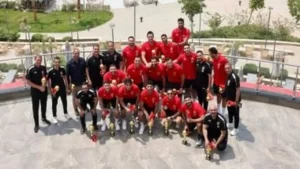 مواجهة الأهلي والشمس تحدد ترتيب دوري محترفي اليد في مؤجلات الموسم